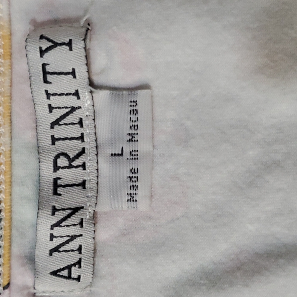 SUPER CUTE ANN TRINITY LARGE EMBELISHED SLEEVELESS BEADED TOP - Picture 7 of 8